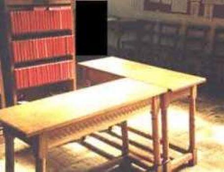 A large bookcase in the second season of the Knightmare RPG.