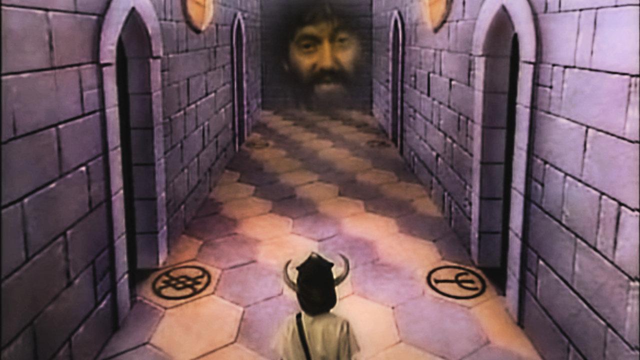 Series 1 Quest 1 receives a warning from Treguard in the Corridor of the Catacombs