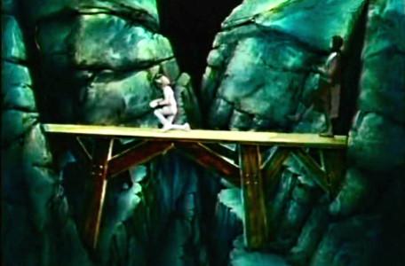 Knightmare Series 2 Team 5. Tony is pursued by the Automatum as he gathers a quest piece from the bridge.